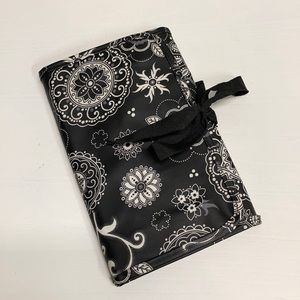 Thirty-one Notepad Organizer